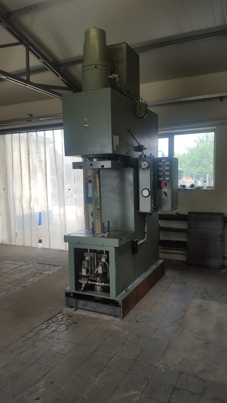 Press machine 2